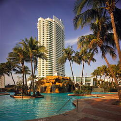 fontainebleau miami beach