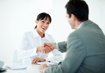 business_people_shaking_hand_0