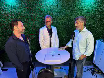 182A4B72-FF5D-4A77-809F-5811D8CED0DE_1_105_c